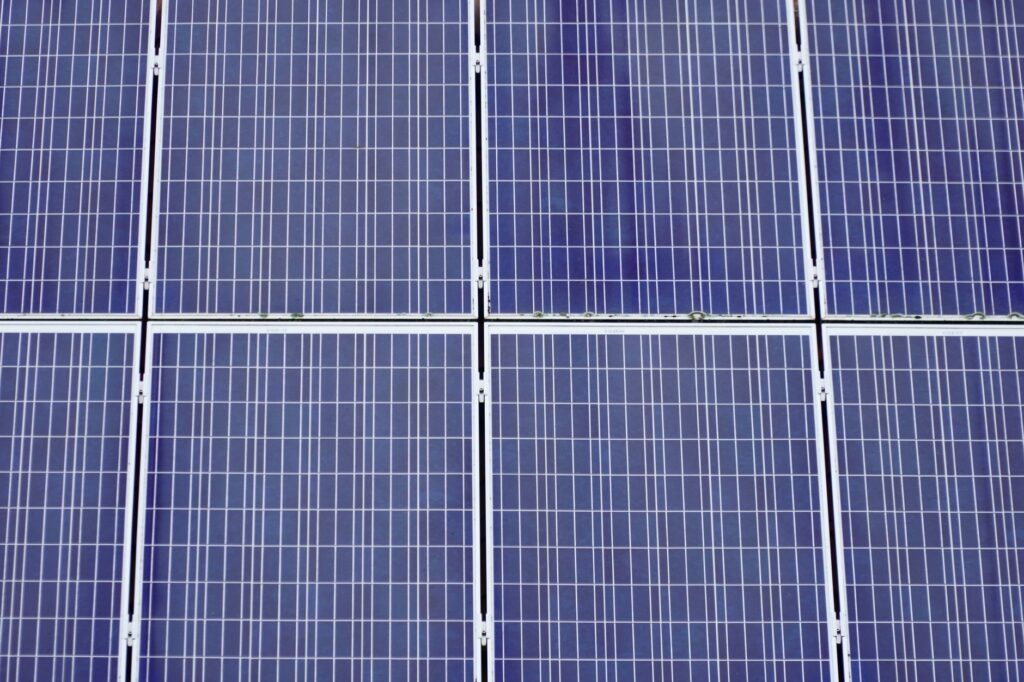 Placas Solares 4 kWp en Zaragoza: Precio y Amortización